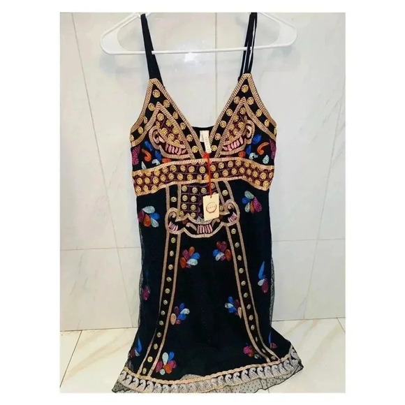Raga Cleo Embroidered Dress Sold Out Style - Picture 2 of 3